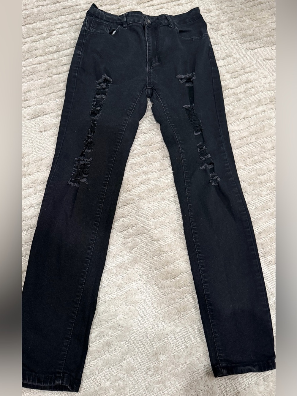 Black Distressed Women's Jeans
